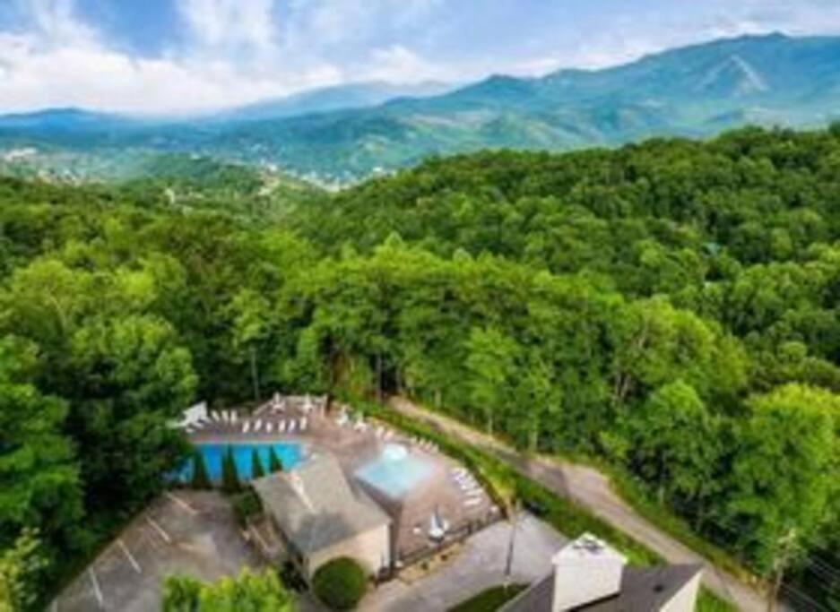 Views & Fireplace - Minutes To Gburg And Ober - Condo Gatlinburg Exterior photo